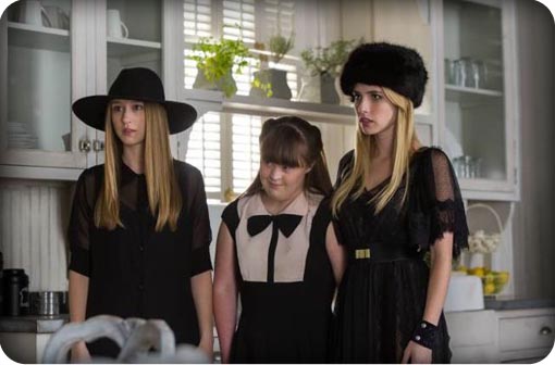 american-horror-story-coven-9-head-review