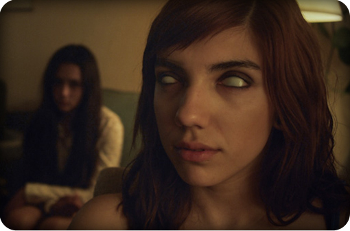 here_comes_the_devil_review