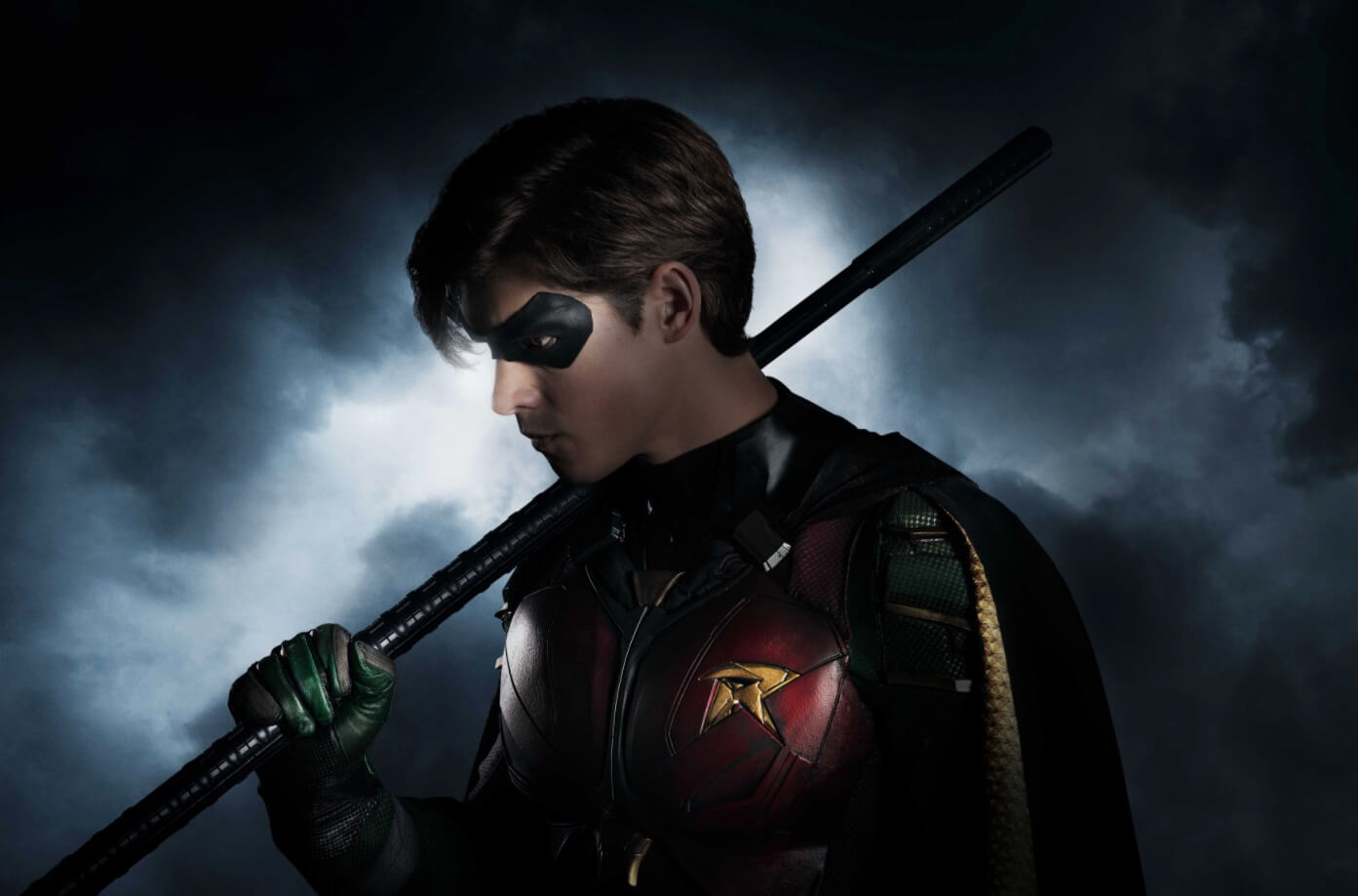 Brenton Thwaites Robin Titans