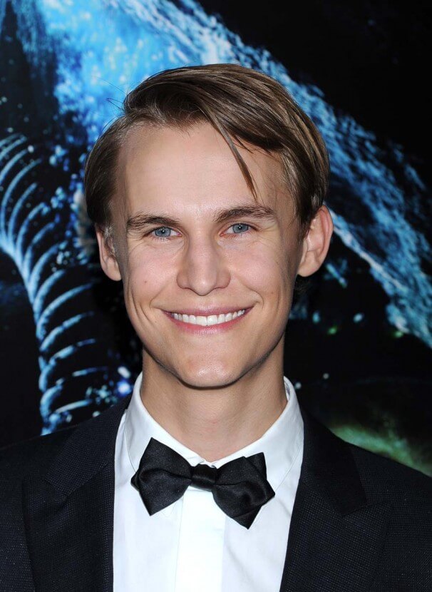 Rhys Wakefield