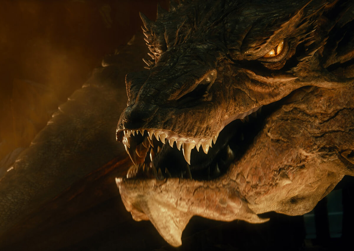 126079-tv-news-the-new-hobbit-movie-saw-weta-digital-make-smaug-larger-than-a-747-in-one-scene-yet-use-gopros-in-another-image1-Z1logyraWj