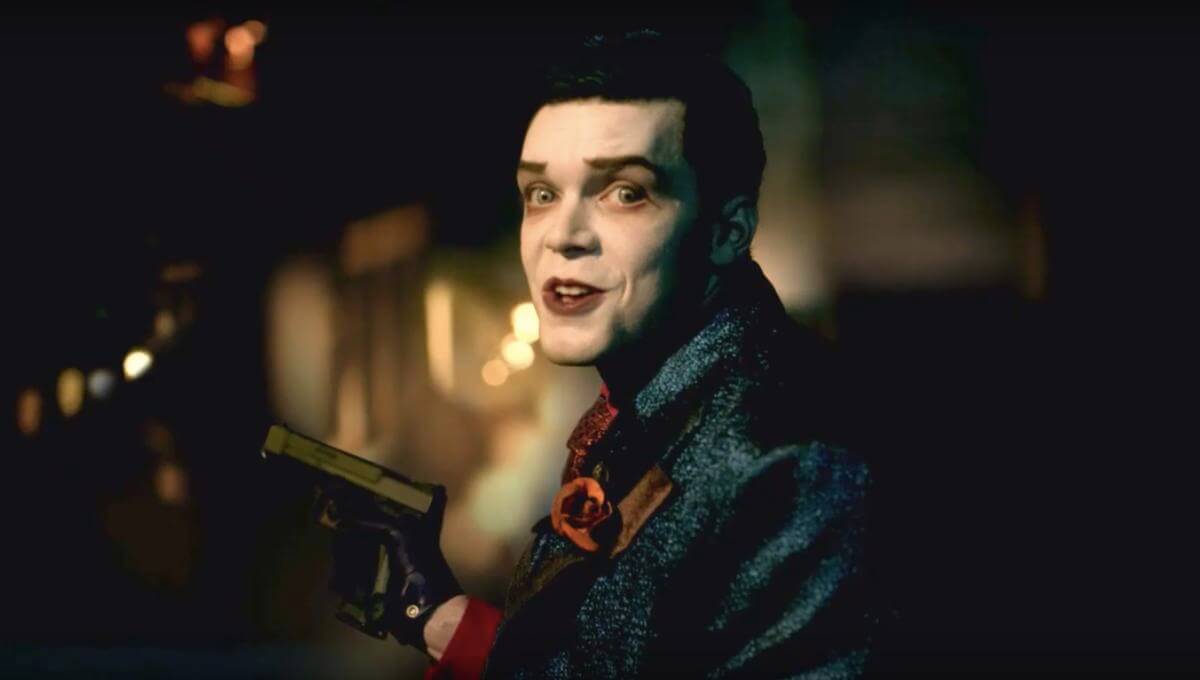 GOTHAM - STARBURST Magazine