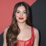 Hailee Steinfeld