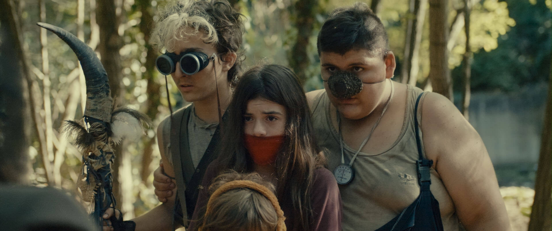 girl no mouth trailer