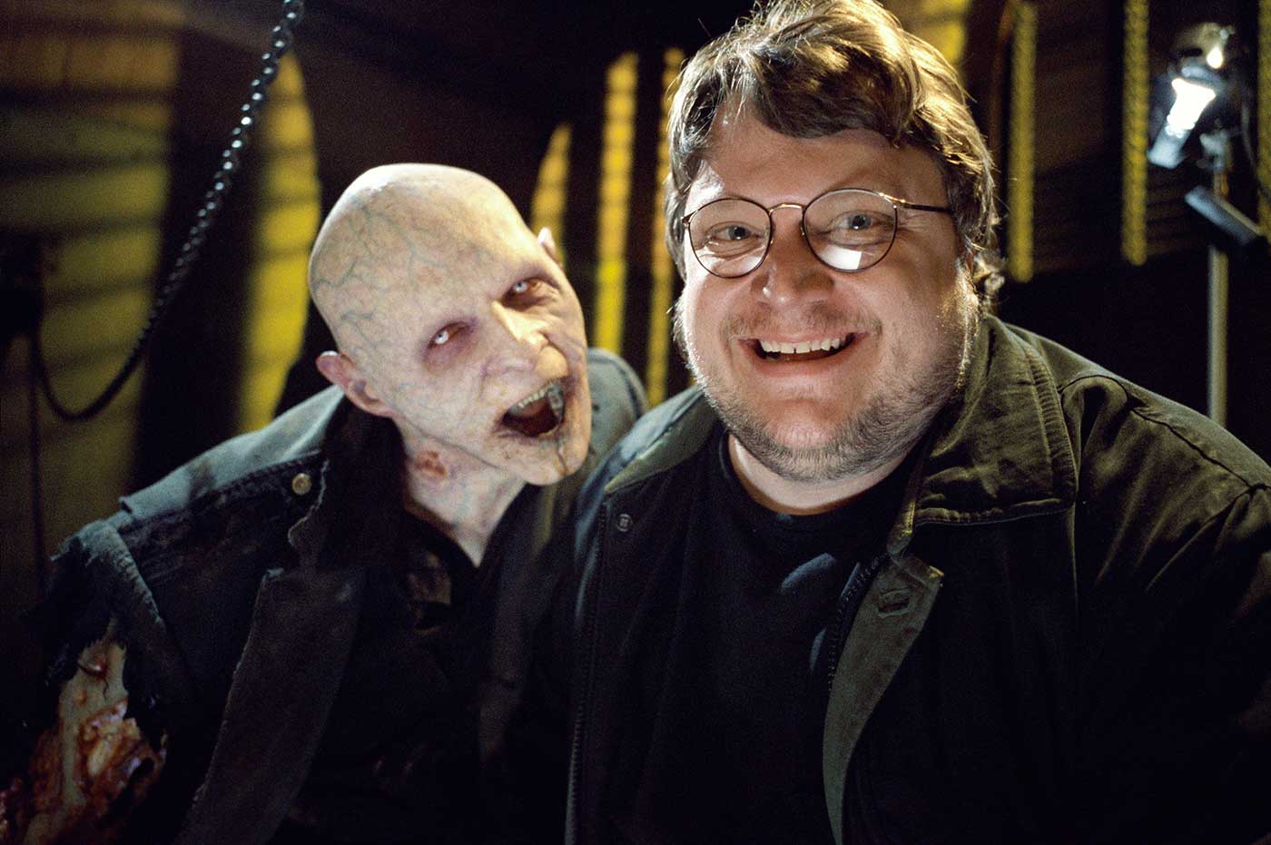 Guillermo del Toro behind the scenes of Blade II