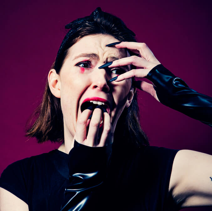 Elf Lyons