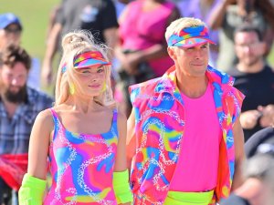 Ryan Gosling in talks to star opposite Margot Robbie in Ocean's Eleven reboot. Set photo from Barbie production