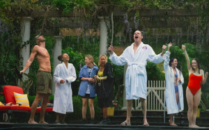 bodies-bodies-bodies-starburst-movie-review.