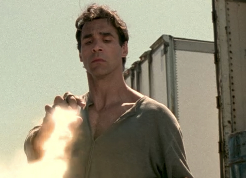 Tracker, 2001