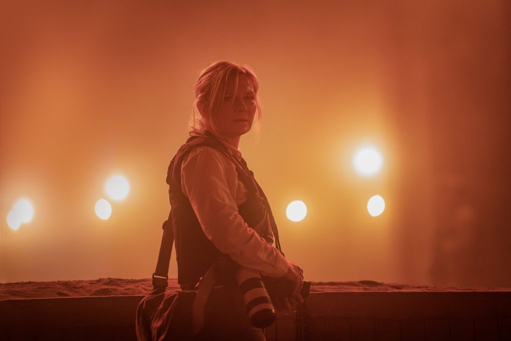 kirsten dunst in second trailer for alex garland film civil war