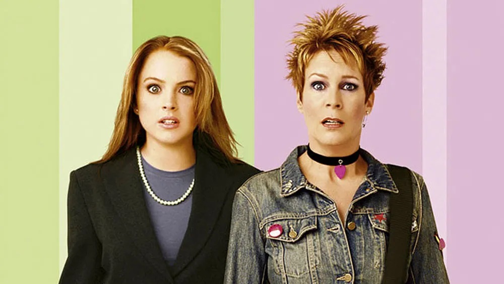 lindsay lohan confirms a freaky friday sequel film with jamie lee curtis returning
