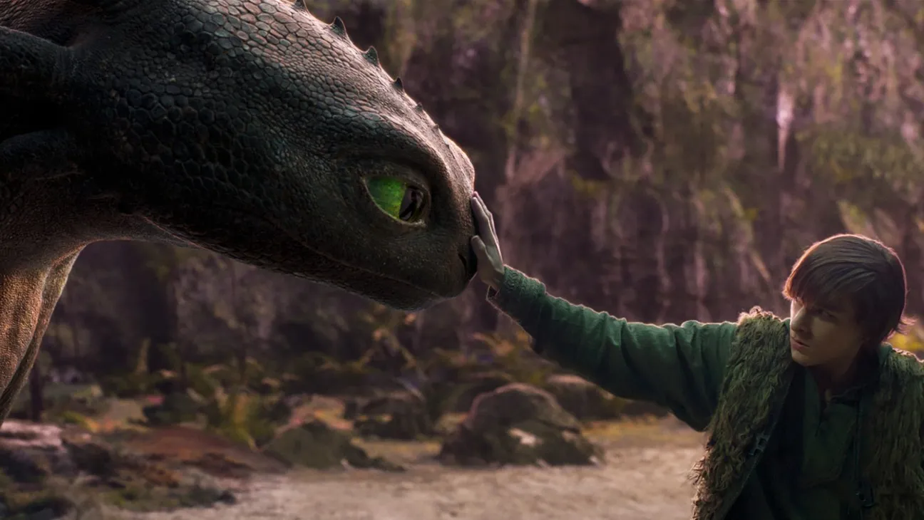 hiccup and toothless in live-action how to train your dragon teaser trailer