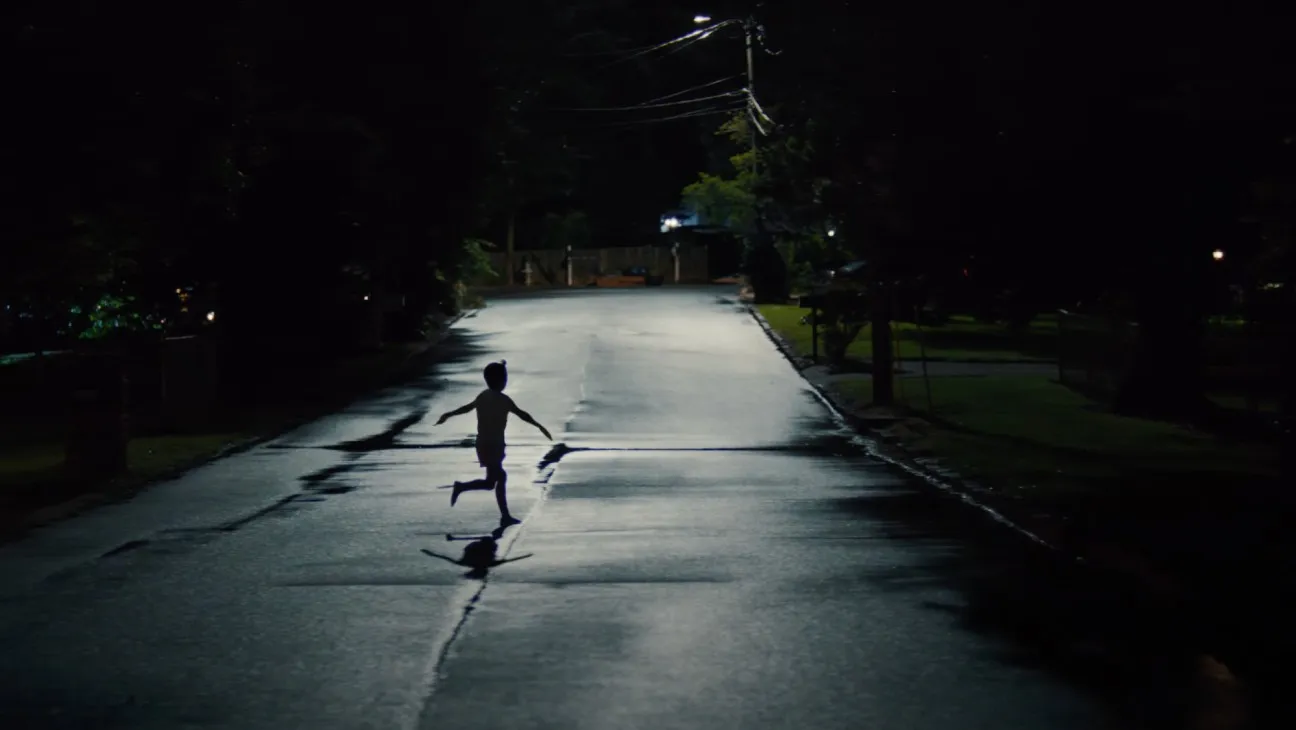 weapons teaser trailer child running at night