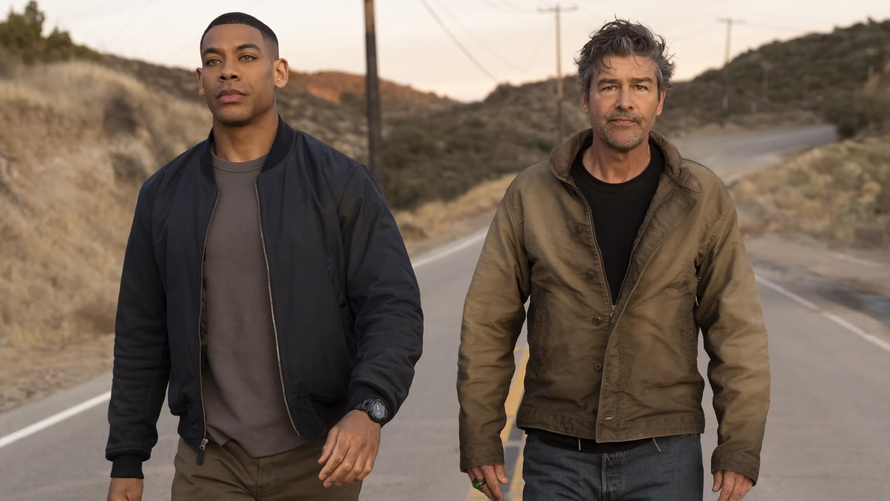 kyle chandler and aaron pierre in lanterns trailer