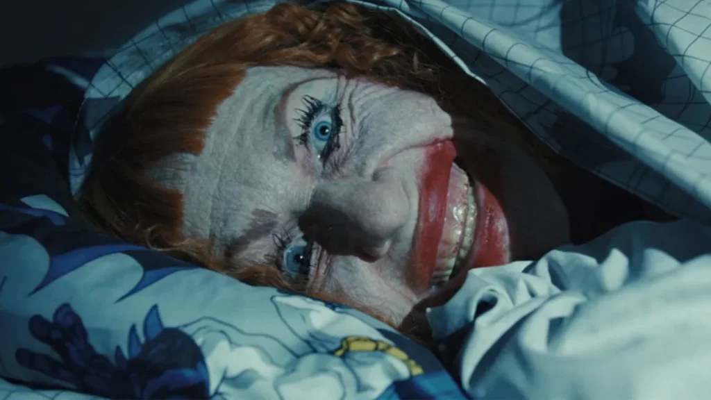 aunt gladys to get her own weapons prequel origin story